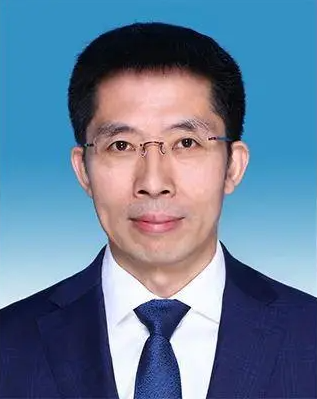 清华大学副校长旬阳人曾嵘