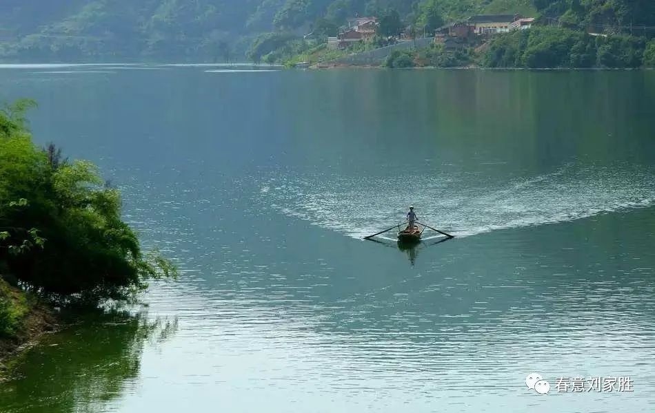 “知青”时光飘摇在汉江河畔上   