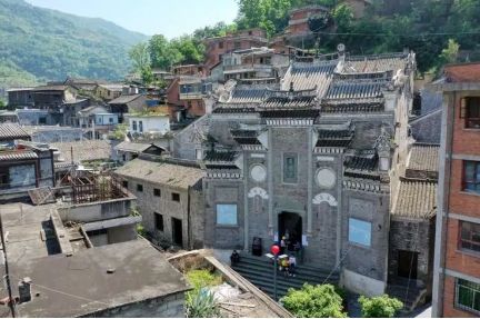 走进蜀河口(图1) wps2.jpg