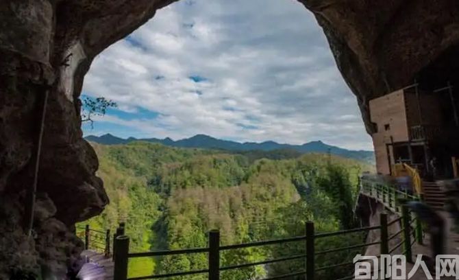 旬阳神仙洞风景区
