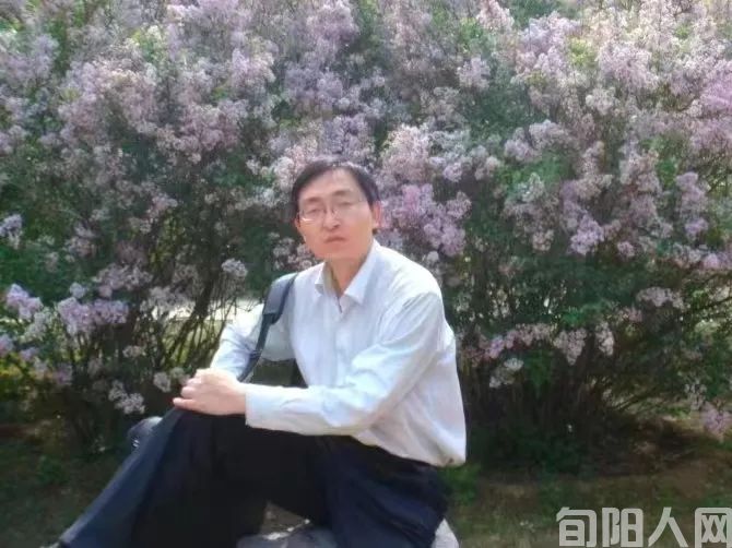 小人物的"法官"梦 文/郝晓东(图1) 郝--照片.jpg