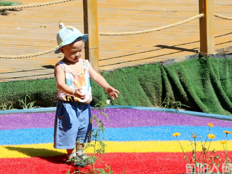 铜川宜君花溪谷摄影                                  图/文    笨马九方皋