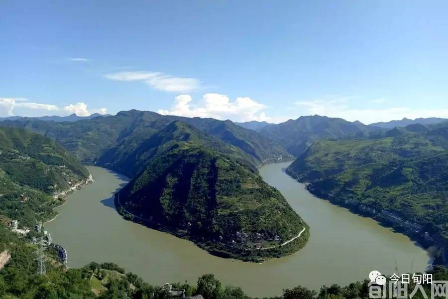 关口之传说   文/薛居文