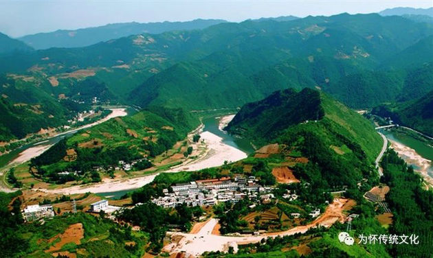 1971年 下太阳雨的日子 文/李虎山(图1) 李.jpg