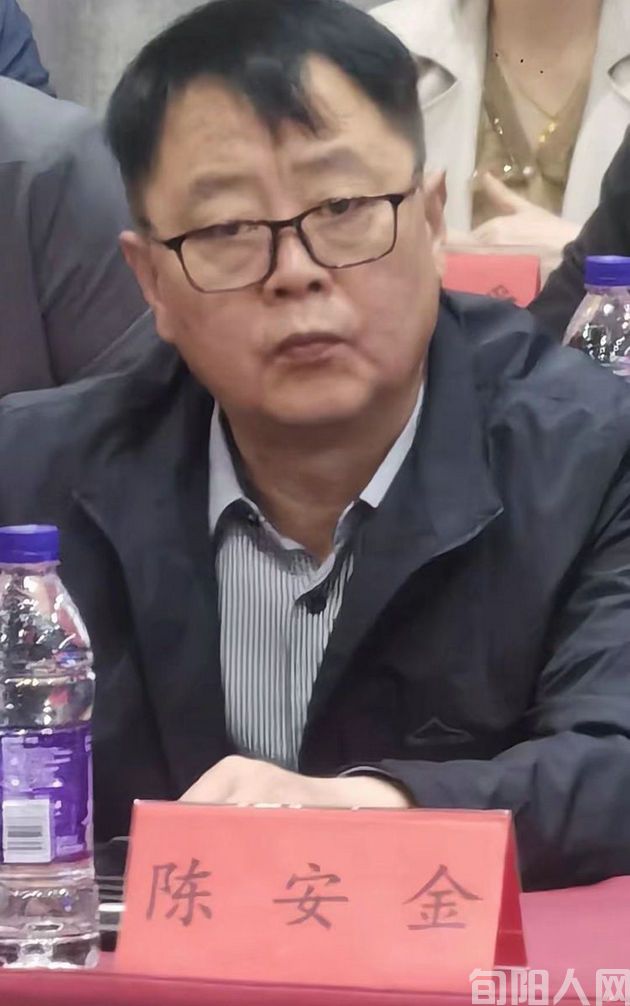 投身军营,践行铿锵誓言 献身事业,彰显英雄本色 ---原中国东方航空公司设备有限公司陕西分公司书记陈安金(图22) 9.jpg