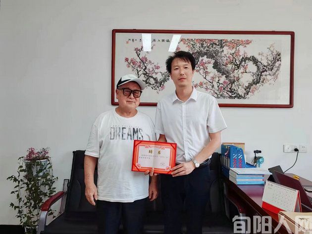 我们的《旬阳人网》陈睿站长 文/刘家胜(图2) 4.jpg