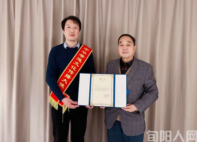 我们的《旬阳人网》陈睿站长 文/刘家胜(图3) 3.jpg