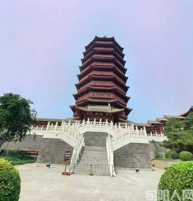 北京永定塔 文/石岩磊(图2) 永定塔2.jpg