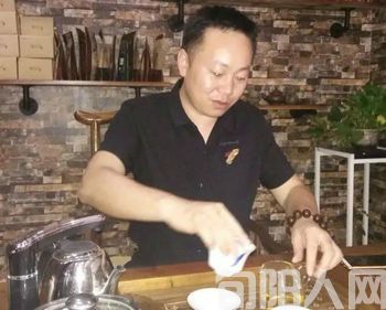 郭老师的儿子 文/刘明(图2) 刘明.jpg