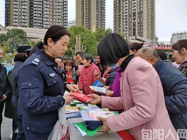 旬阳市司法局 ：“3·15”普法先行，助力优化消费环境