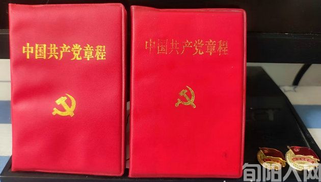 刘承印： 盛世颂党恩（诗歌）