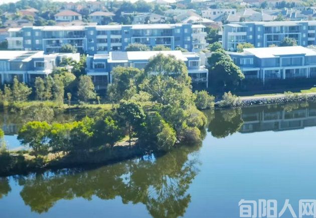 李康平：《异域风情（11）：南半球的冬日絮语》（散文）